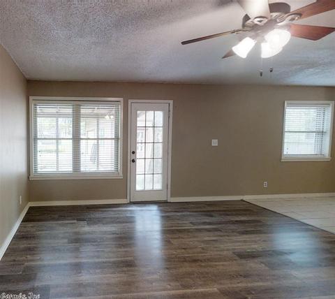 1919 E 40th St, Texarkana, AR 71854 photo 4