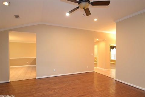 3003 Timbercreek Dr, Bryant, AR 72022 photo 9