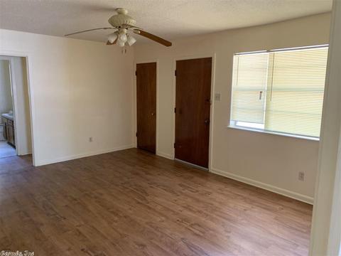 3407 E Lk, Pine Bluff, AR 71601 photo 5
