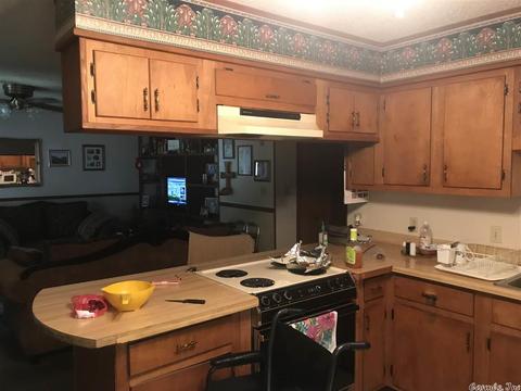 2506 Simms, Conway, AR 72034 photo 4