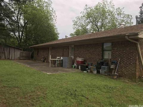 2506 Simms, Conway, AR 72034 photo 3