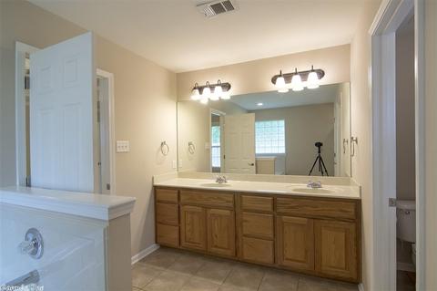 3008 Ozark Dr, Bryant, AR 72022 photo 9