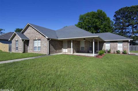 3008 Ozark Dr, Bryant, AR 72022 photo 1