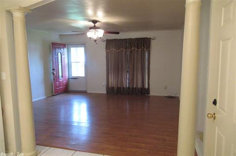 201 E Mississippi St, Beebe, AR 72012 photo 6
