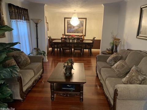 2509 Sheffield Dr, Pine Bluff, AR 71603 photo 3