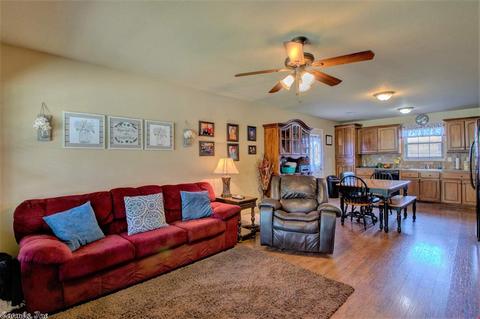 521 Brewer St, Ward, AR 72176 photo 5
