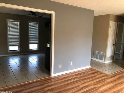 904 Whitlatch, Trumann, AR 72472 photo 7