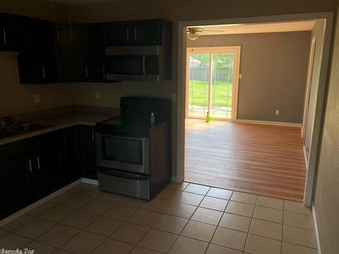 904 Whitlatch, Trumann, AR 72472 photo 11