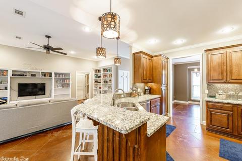 5040 Trinity Xing, Conway, AR 72034 photo 9