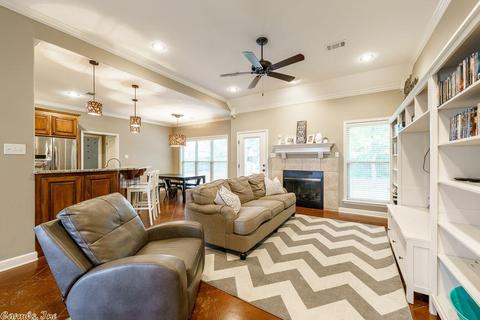 5040 Trinity Xing, Conway, AR 72034 photo 3