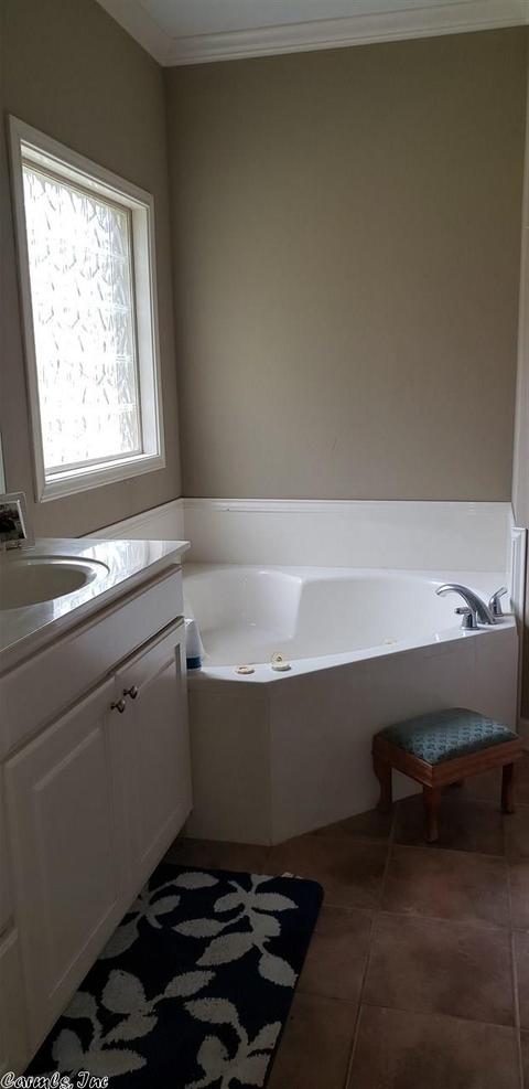 12 Berrypatch Cv, Cabot, AR 72023 photo 4