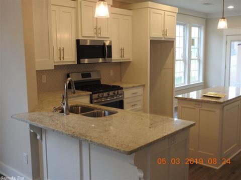 233 Prospect Park Cir, Bryant, AR 72022 photo 7