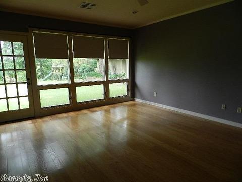 1026 W 50th, Pine Bluff, AR 71603 photo 2