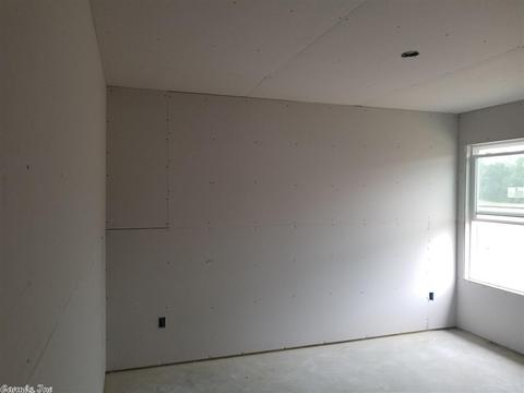 37 Bobby Cir, Cabot, AR 72023 photo 4