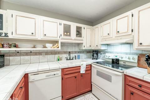 1906 Berry Place Dr, Conway, AR 72034 photo 16