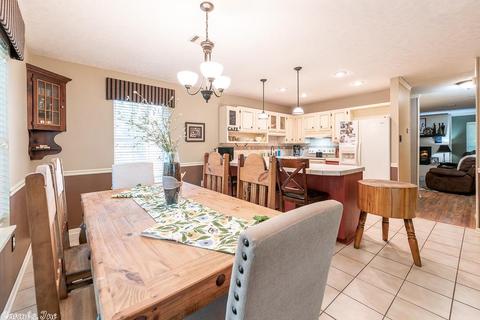 1906 Berry Place Dr, Conway, AR 72034 photo 20