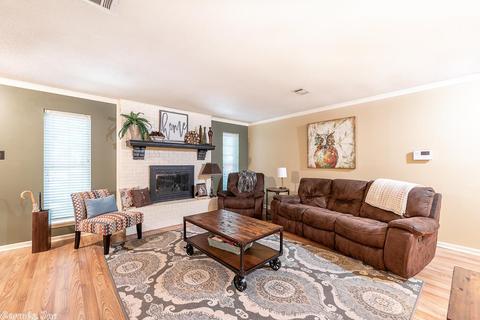 1906 Berry Place Dr, Conway, AR 72034 photo 9