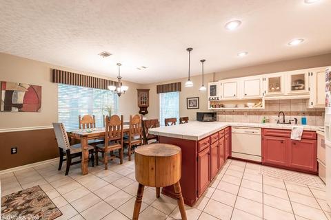 1906 Berry Place Dr, Conway, AR 72034 photo 13