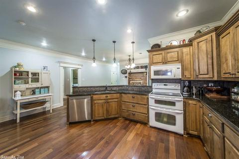 8313 E Cherry St, Benton, AR 72015 photo 25