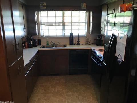 3 Laffite Cv, Pine Bluff, AR 71603 photo 5