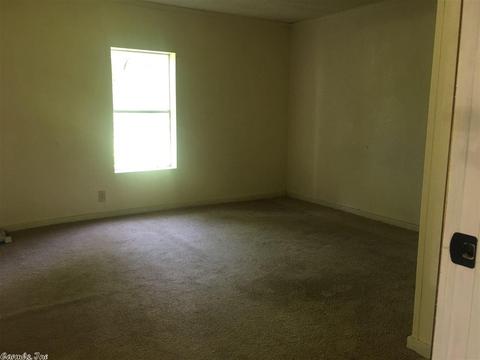 809 W Lake Ave, De Queen, AR 71832 photo 5