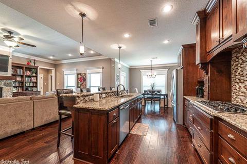 5325 Trinity Crossing Dr, Conway, AR 72034 photo 8
