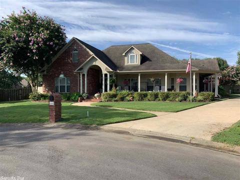 1145 Doodle Cir, Conway, AR 72034 photo 1