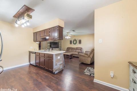 1250 Pyramid Dr, Conway, AR 72034 photo 8
