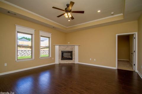 1304 Blueridge Cv, Bryant, AR 72022 photo 3