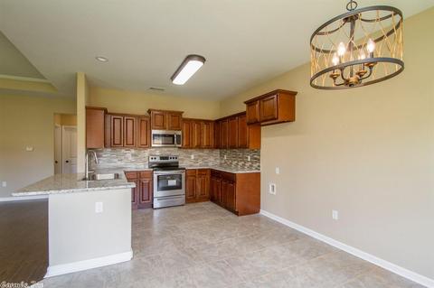 1304 Blueridge Cv, Bryant, AR 72022 photo 4