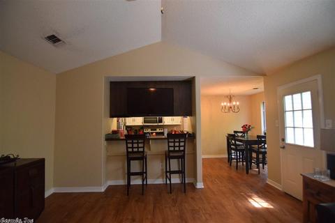 105 Rice Cir, Lonoke, AR 72086 photo 5