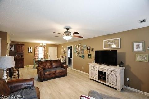 2301 Lori Ln, Alexander, AR 72002 photo 7