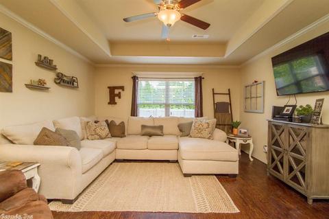 1409 Oak Glenn Ct, Bryant, AR 72022 photo 15