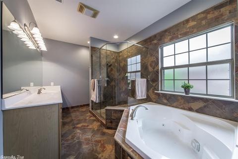 1455 Pinefield Dr, Conway, AR 72034 photo 4