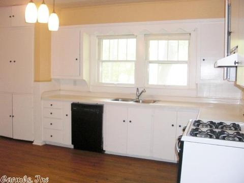 331 Oliver St, Conway, AR 72034 photo 7