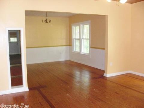 331 Oliver St, Conway, AR 72034 photo 3