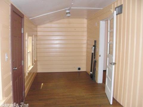 331 Oliver St, Conway, AR 72034 photo 10
