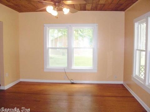 331 Oliver St, Conway, AR 72034 photo 4