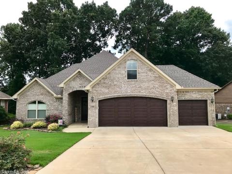 1220 Cambridge Cir, Benton, AR 72019 photo 1