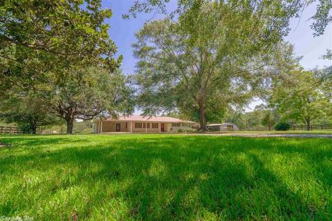 8208 Caesar Necaise Rd, Perkinston, MS 39573 photo 1