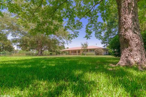 8208 Caesar Necaise Rd, Perkinston, MS 39573 photo 3