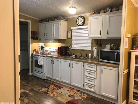 21613 White Estates Rd, Bauxite, AR 72011 photo 4