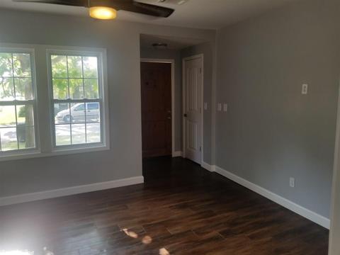 205 N 2nd St, Marmaduke, AR 72443 photo 4