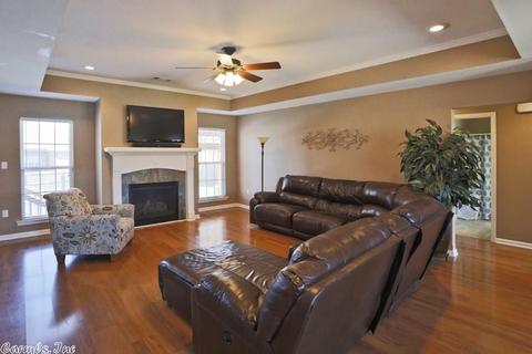 2814 Silverton Dr, Benton, AR 72019 photo 9