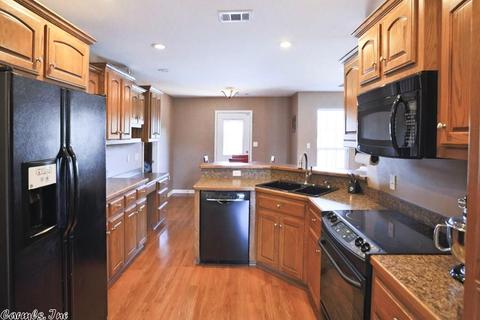 2814 Silverton Dr, Benton, AR 72019 photo 4