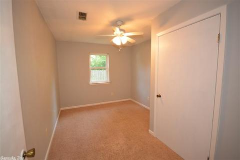 19 Arcadia Cir, Bryant, AR 72022 photo 28