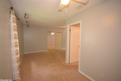 19 Arcadia Cir, Bryant, AR 72022 photo 11