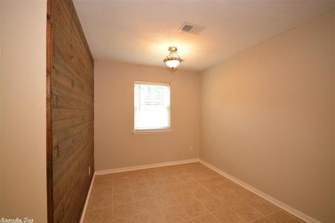 19 Arcadia Cir, Bryant, AR 72022 photo 9