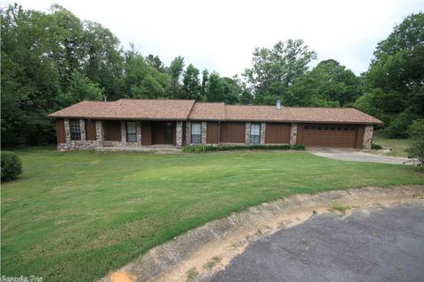 1604 Troy Cir, Benton, AR 72019 photo 1
