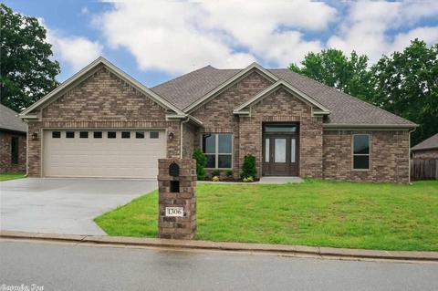 1306 Mule Deer, Jacksonville, AR 72076 photo 1